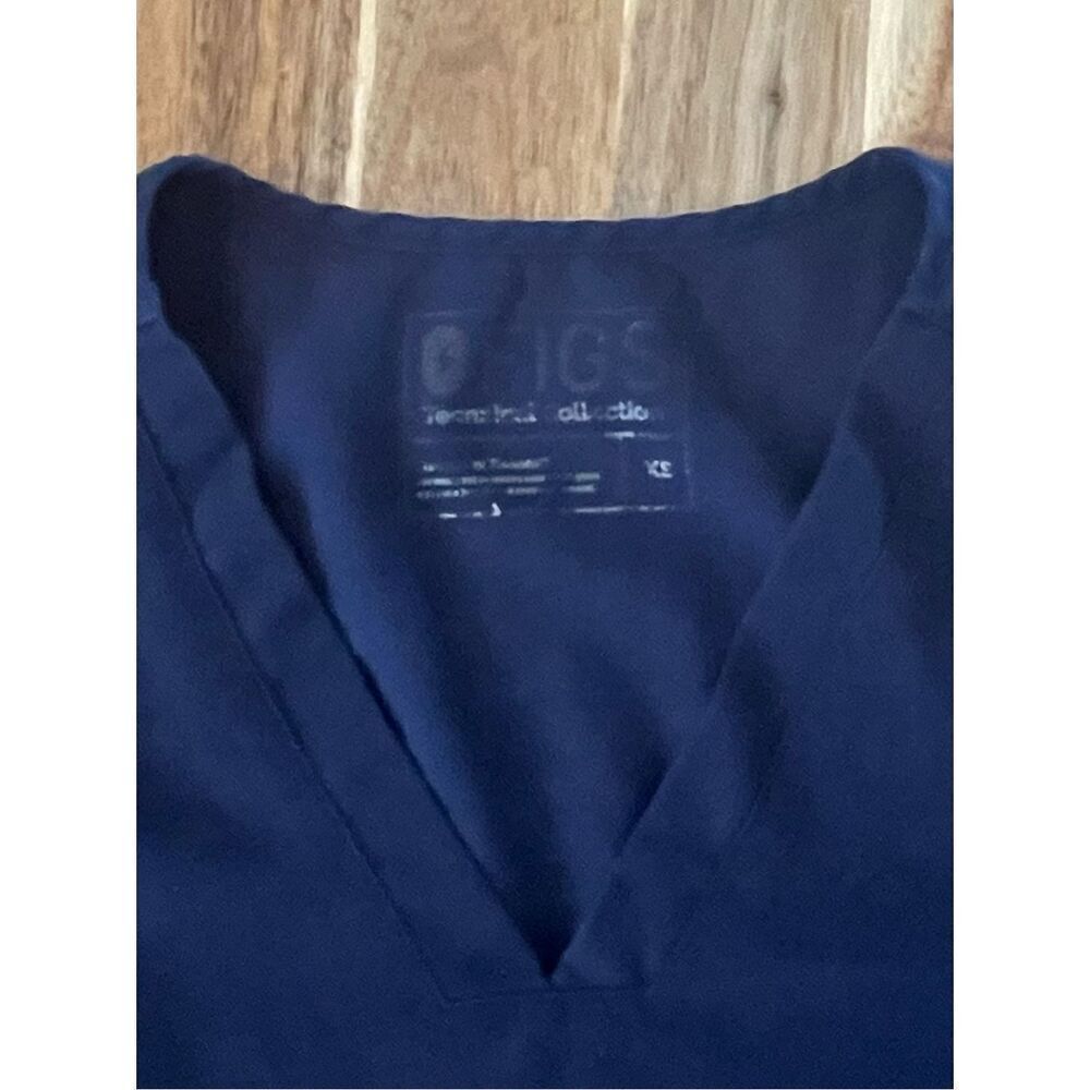 Figs Technical Collection Scrub Top - Picture 3 of 4